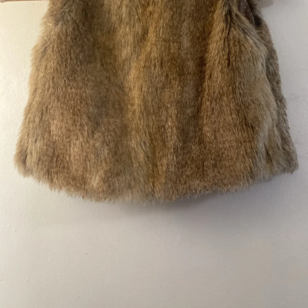 Zara Baby 2/3 Faux Fur Vest - Picture 9 of 11